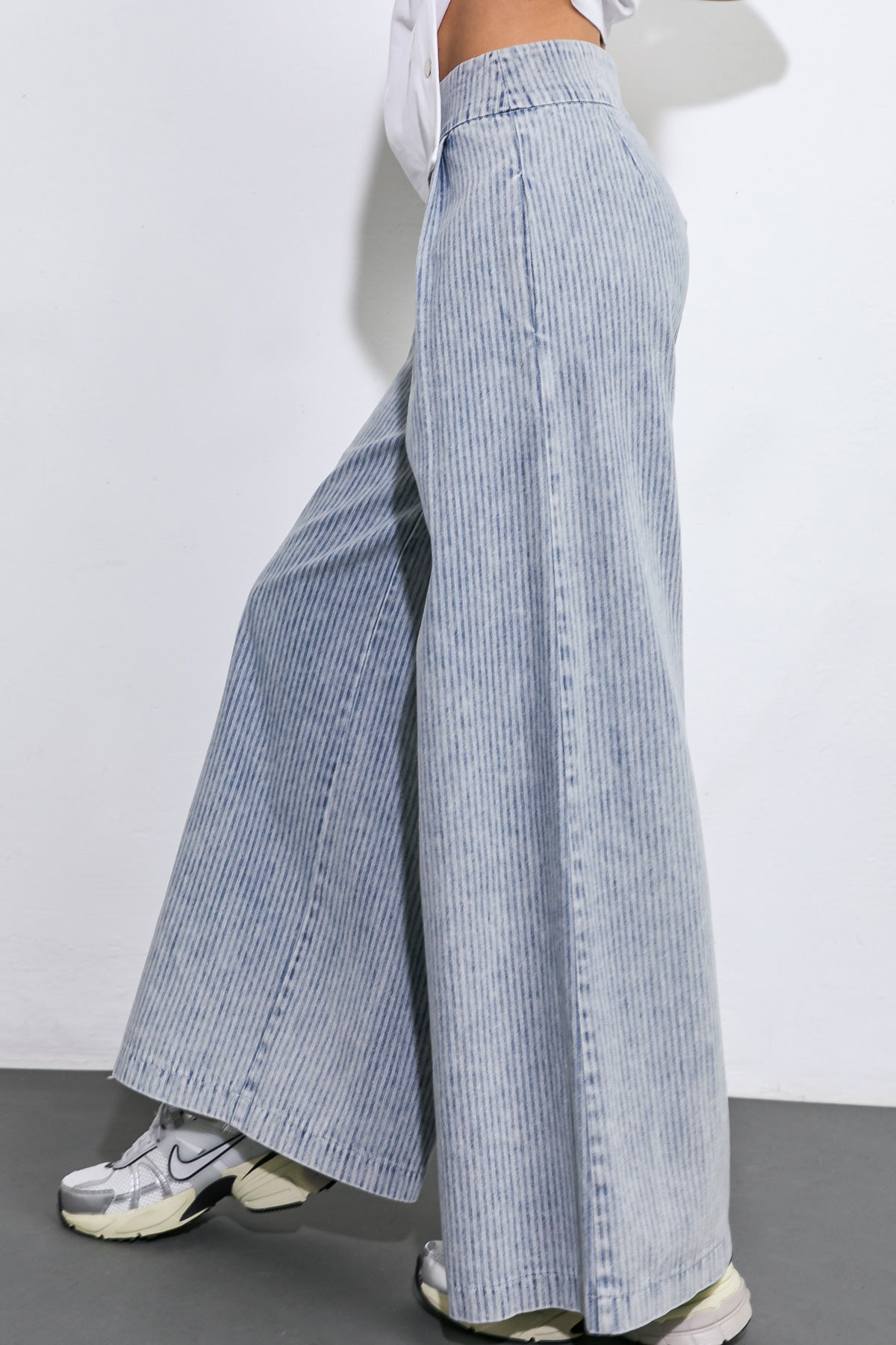 PLAY MY WAY STRIPED DENIM PANTS Flying Tomato